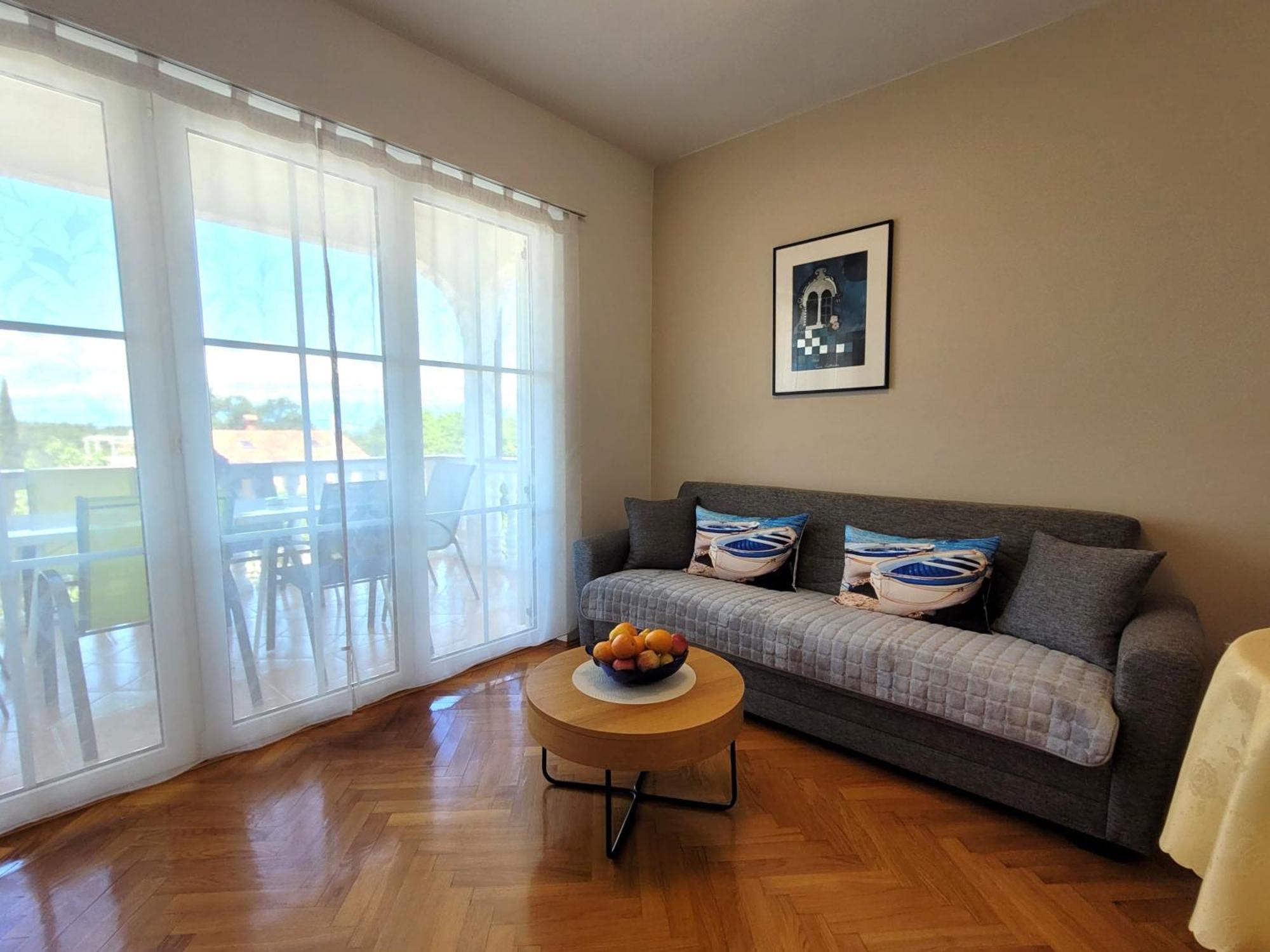 Apartment Danica Malinska Exterior photo